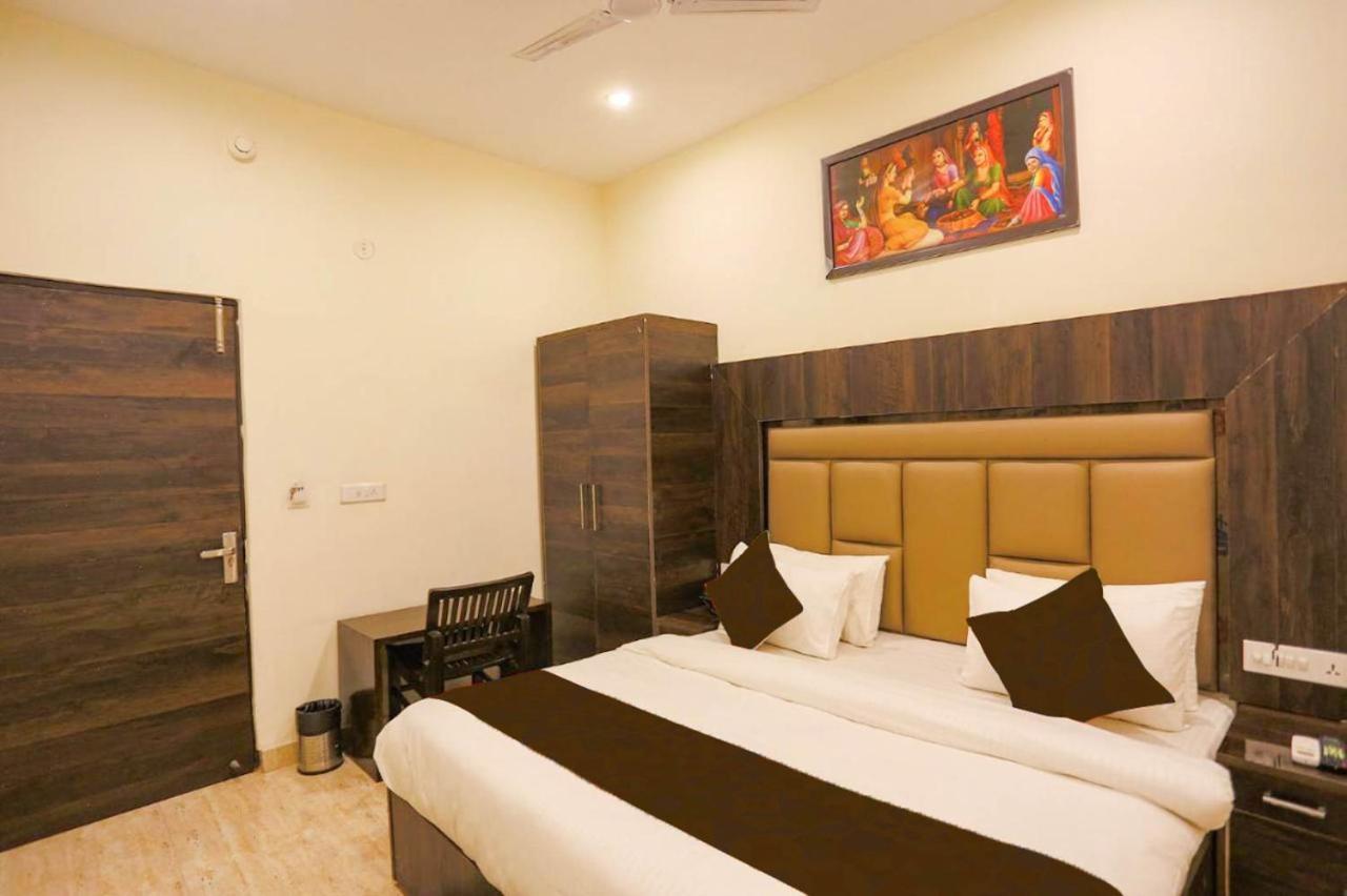 Hotel Swan Suite Near Delhi Airport Nuova Delhi Esterno foto