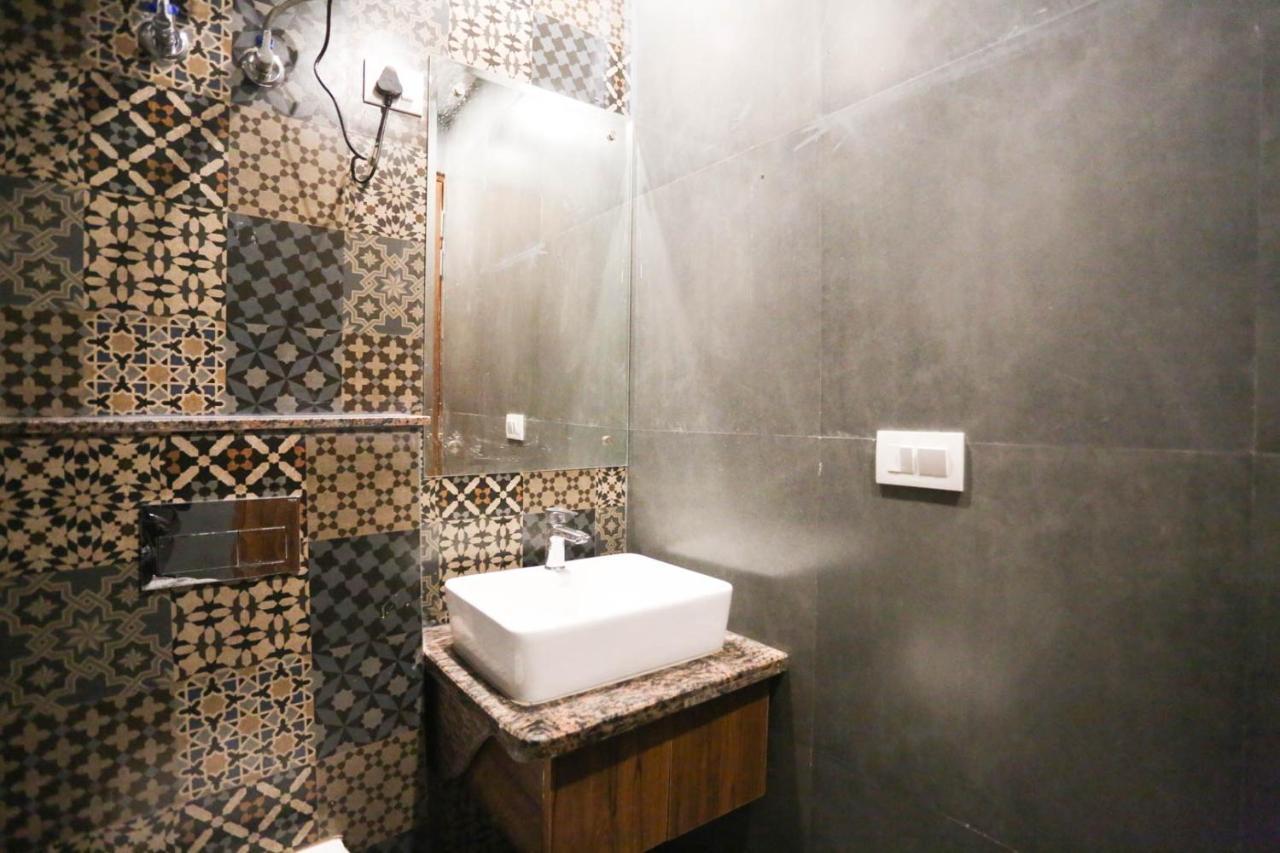 Hotel Swan Suite Near Delhi Airport Nuova Delhi Esterno foto