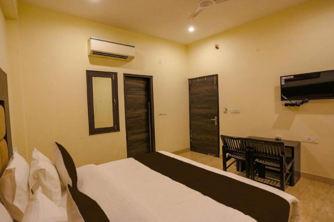 Hotel Swan Suite Near Delhi Airport Nuova Delhi Esterno foto