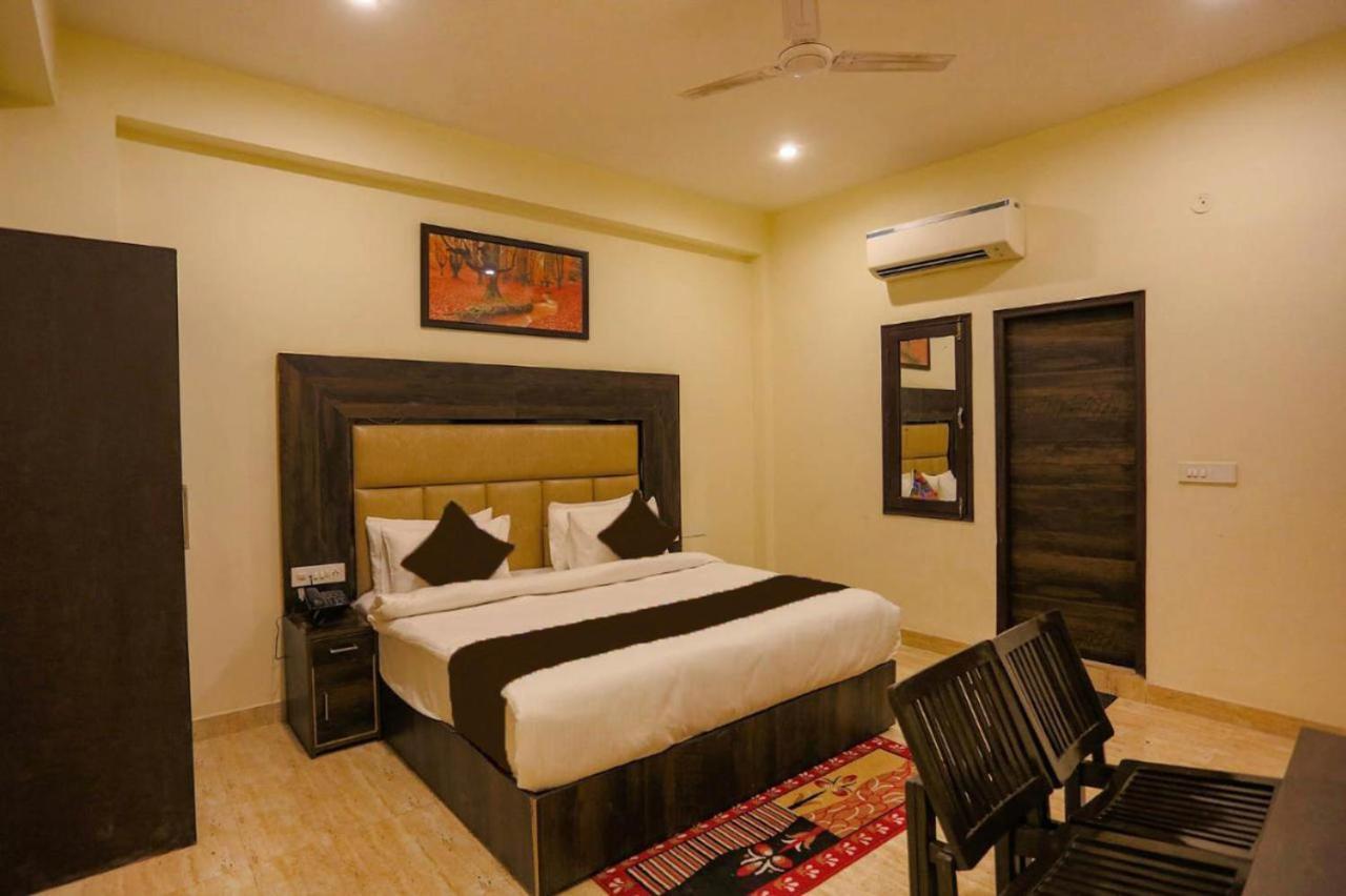 Hotel Swan Suite Near Delhi Airport Nuova Delhi Esterno foto