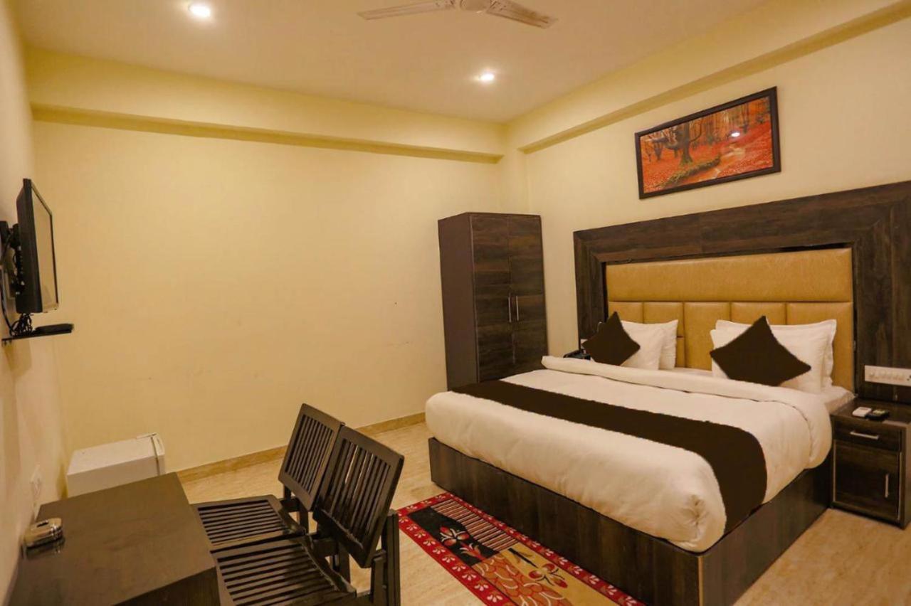 Hotel Swan Suite Near Delhi Airport Nuova Delhi Esterno foto